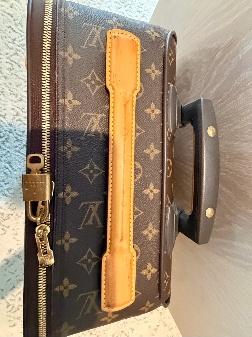 Louis Vuitton Monogram Pegase 50 Rolling Carry-On - Picture 3 of 15